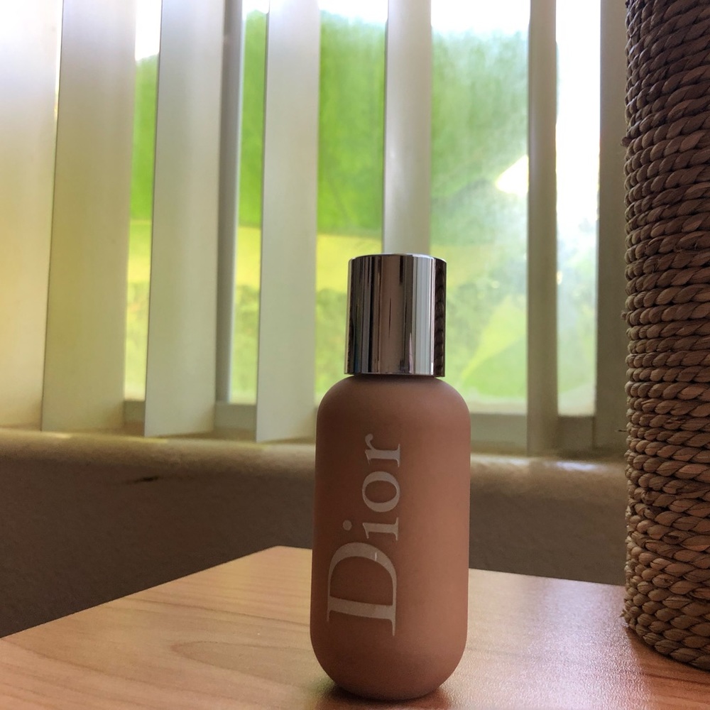 Dior Backstage Face and Body Foundation 2w